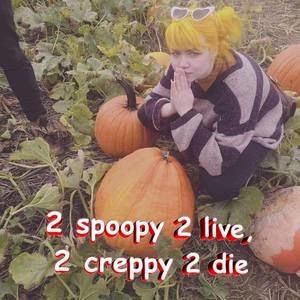 Meet your Posher, Emi